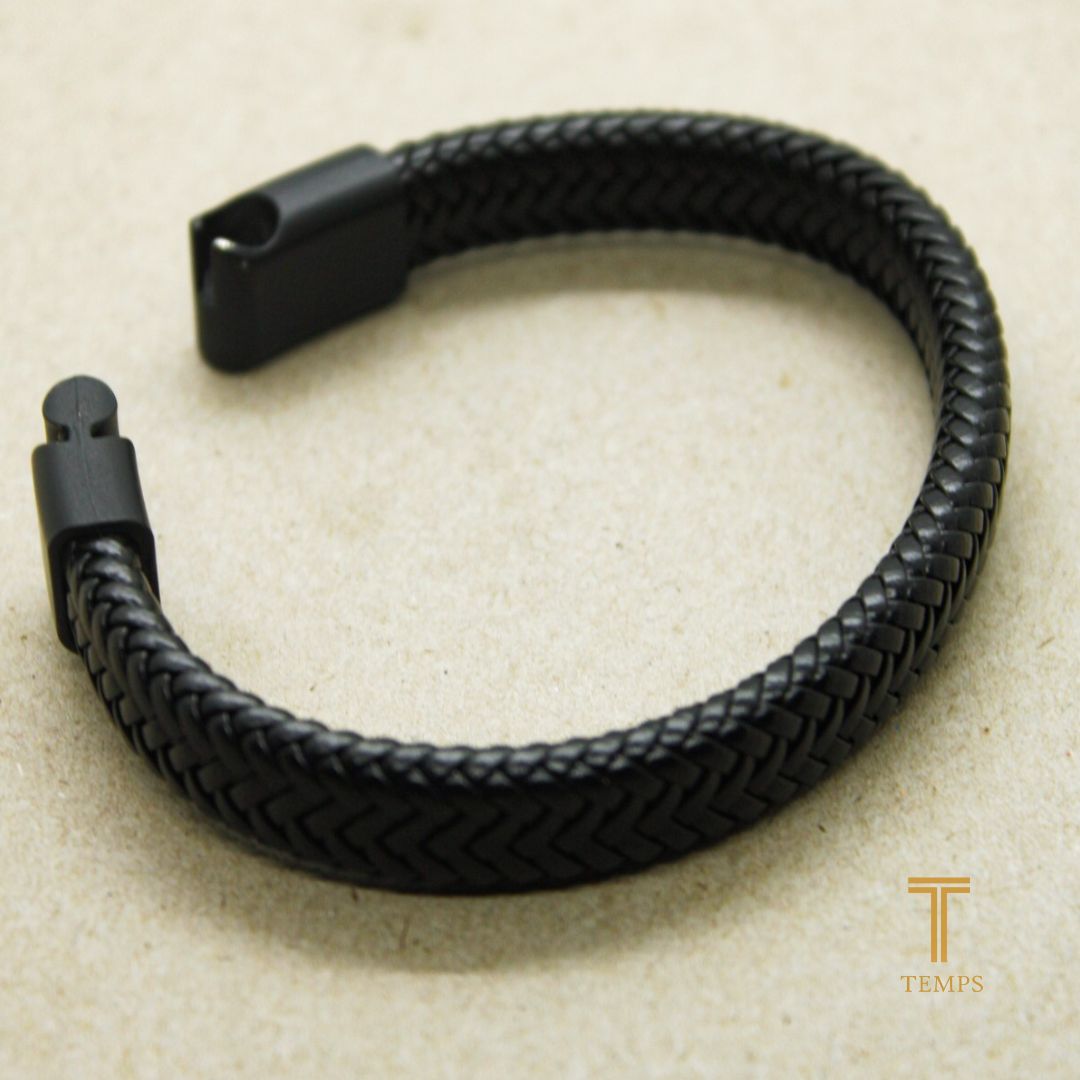 PULSERA DE CUERO TRENZADO NEGRO