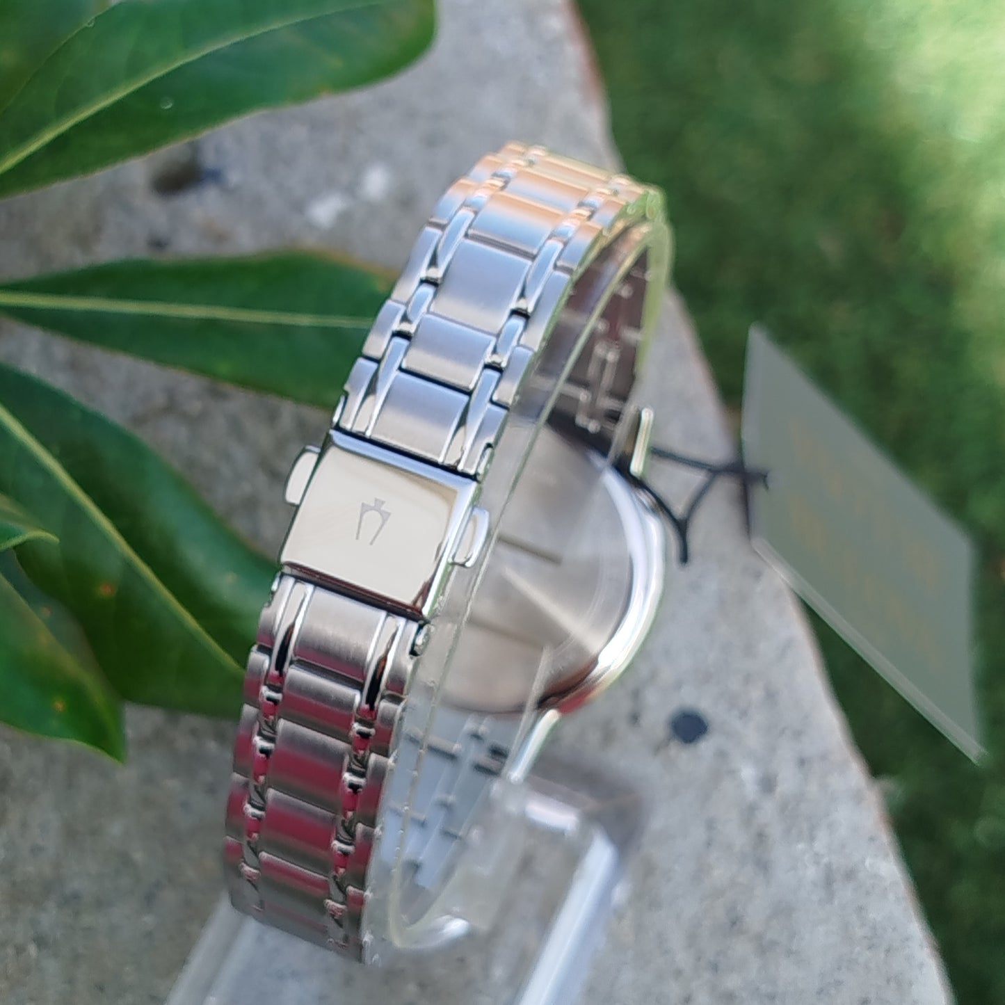 RELOJ DE DAMA BULOVA + PERFUME GRATIS